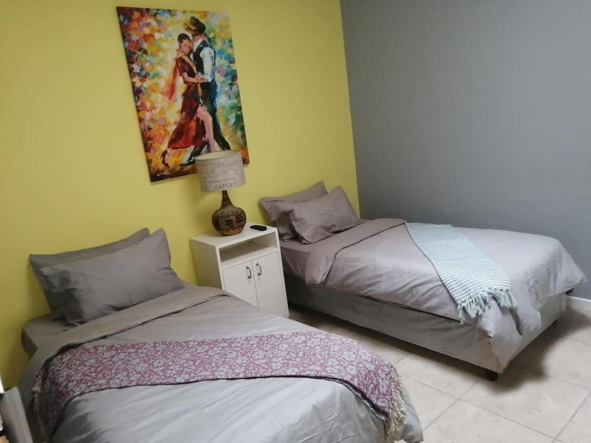 Annex Lodge & Spa Кейптаун Екстериор снимка